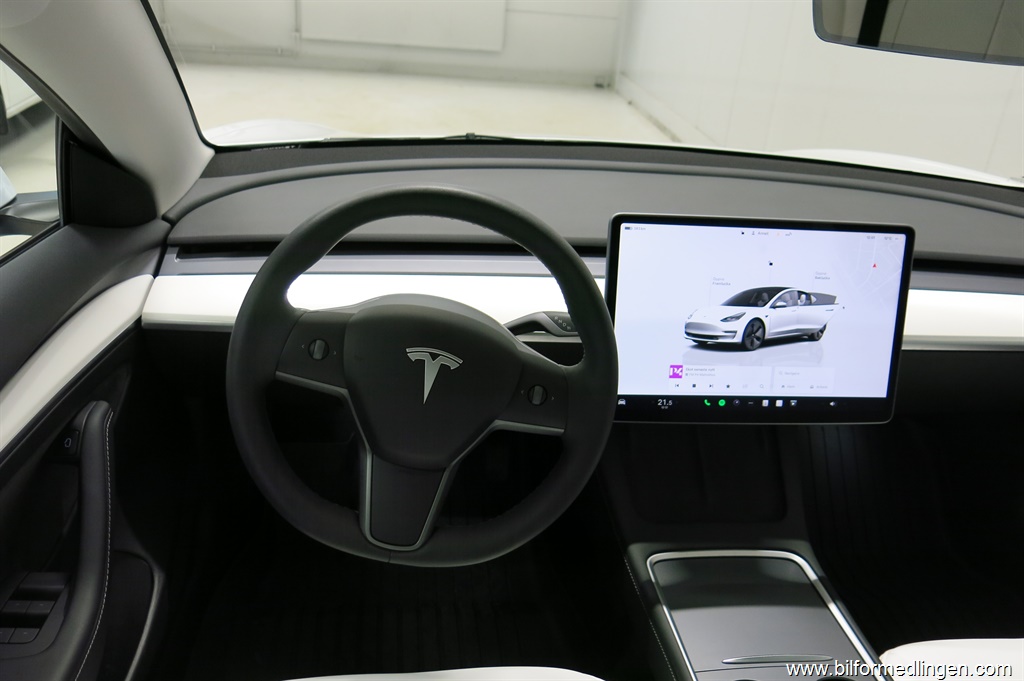 Bild 9 på Tesla Model 3