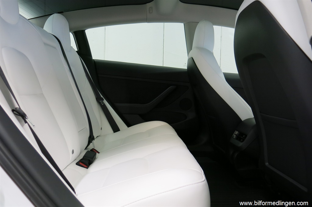 Bild 11 på Tesla Model 3