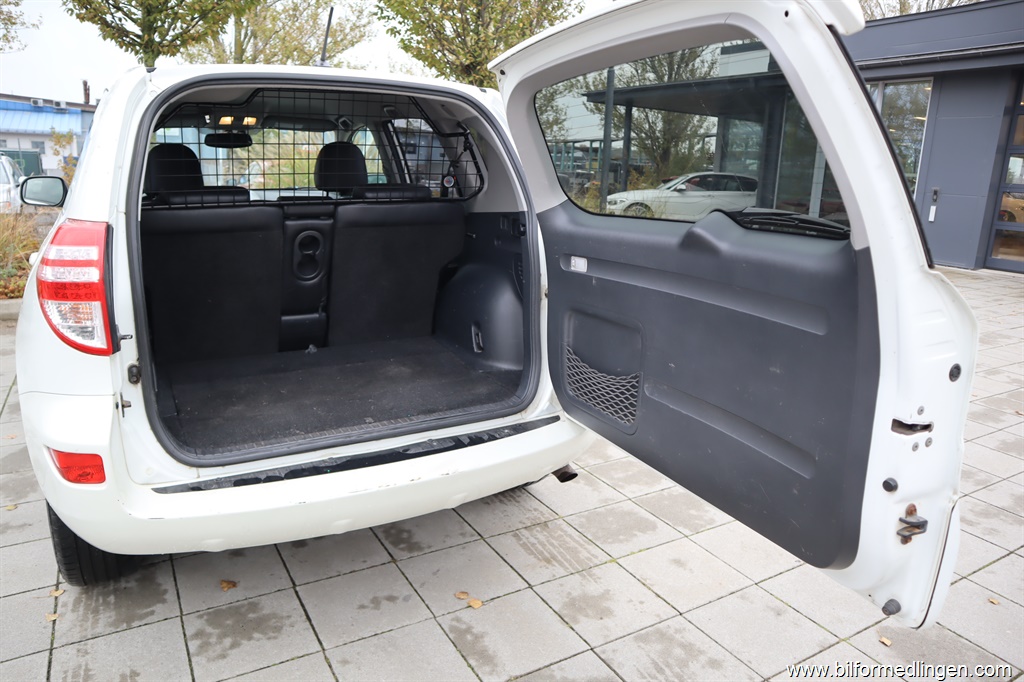 Bild 12 på Toyota RAV4