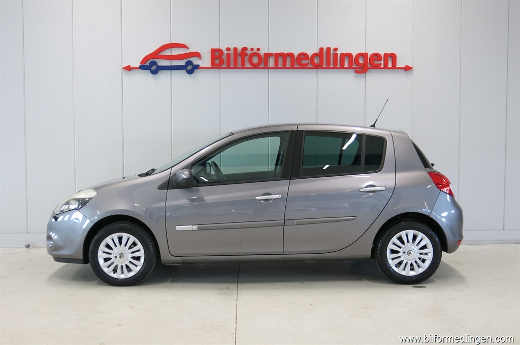 Bild 1 på Renault Clio)