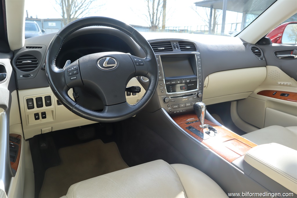 Bild 12 på Lexus IS