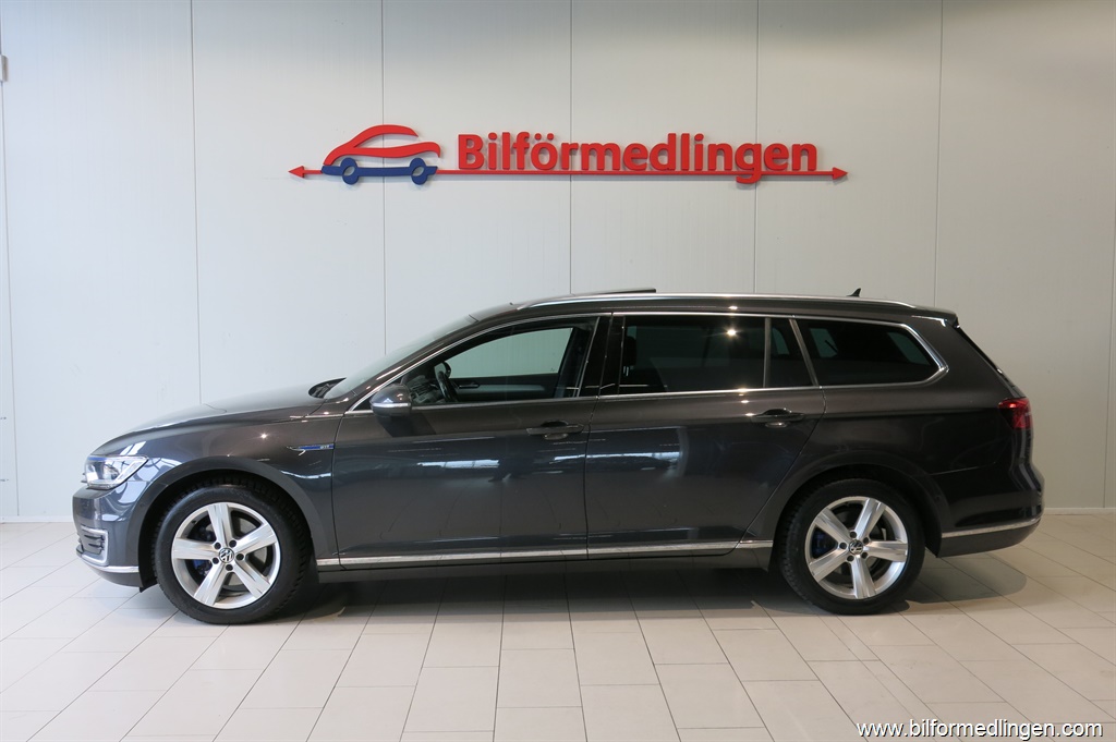 Bild 1 på Volkswagen Passat)