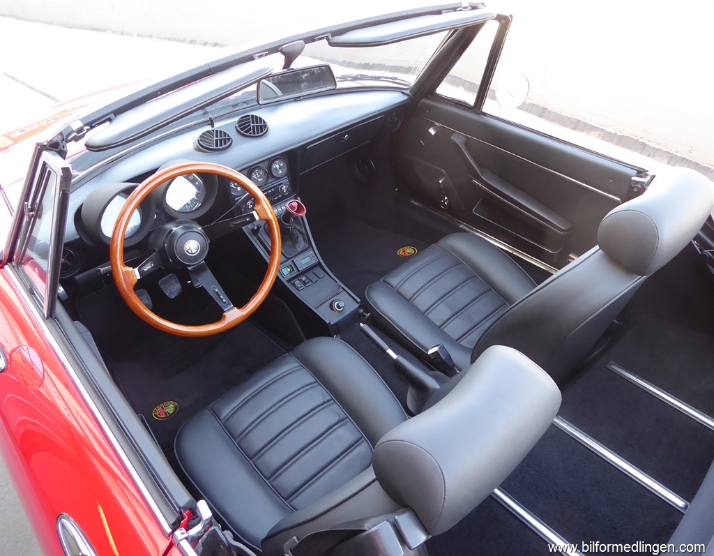 Bild 8 på Alfa Romeo Spider Bild 8 på Alfa Romeo Spider