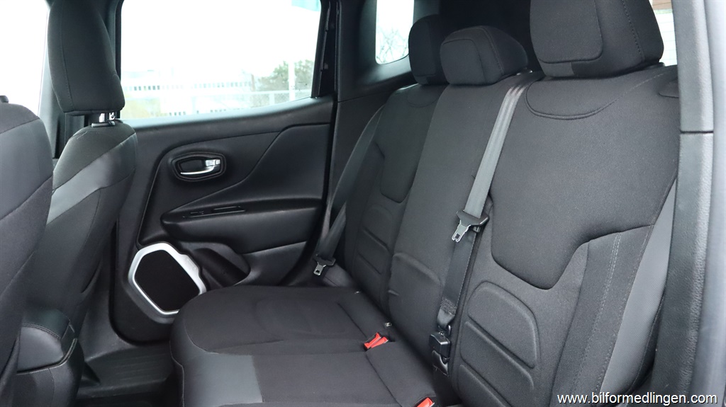 Bild 9 på Jeep Renegade