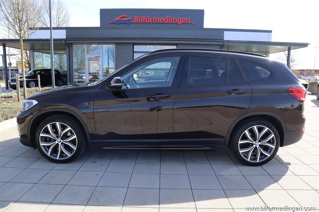 Bild 1 på BMW X1