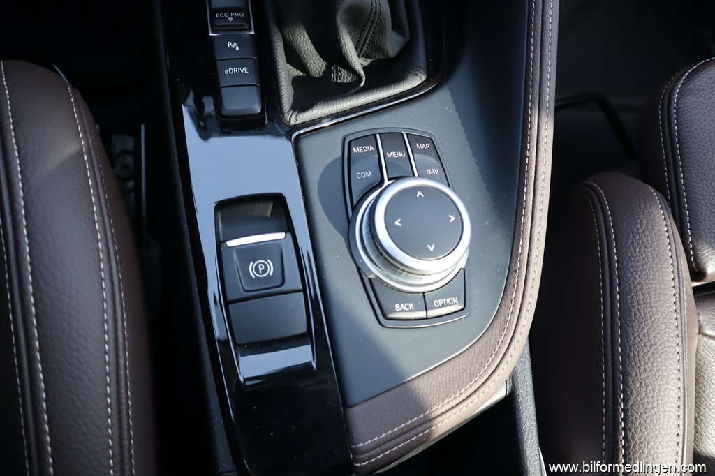 Bild 15 på BMW X1