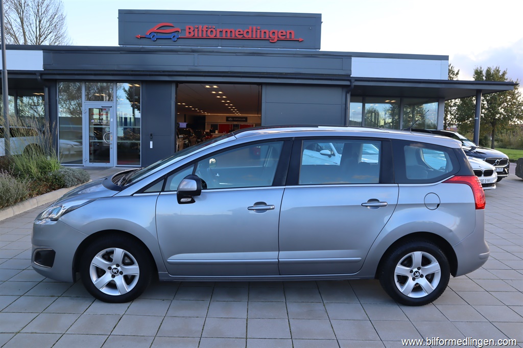 Bild 1 på Peugeot 5008)
