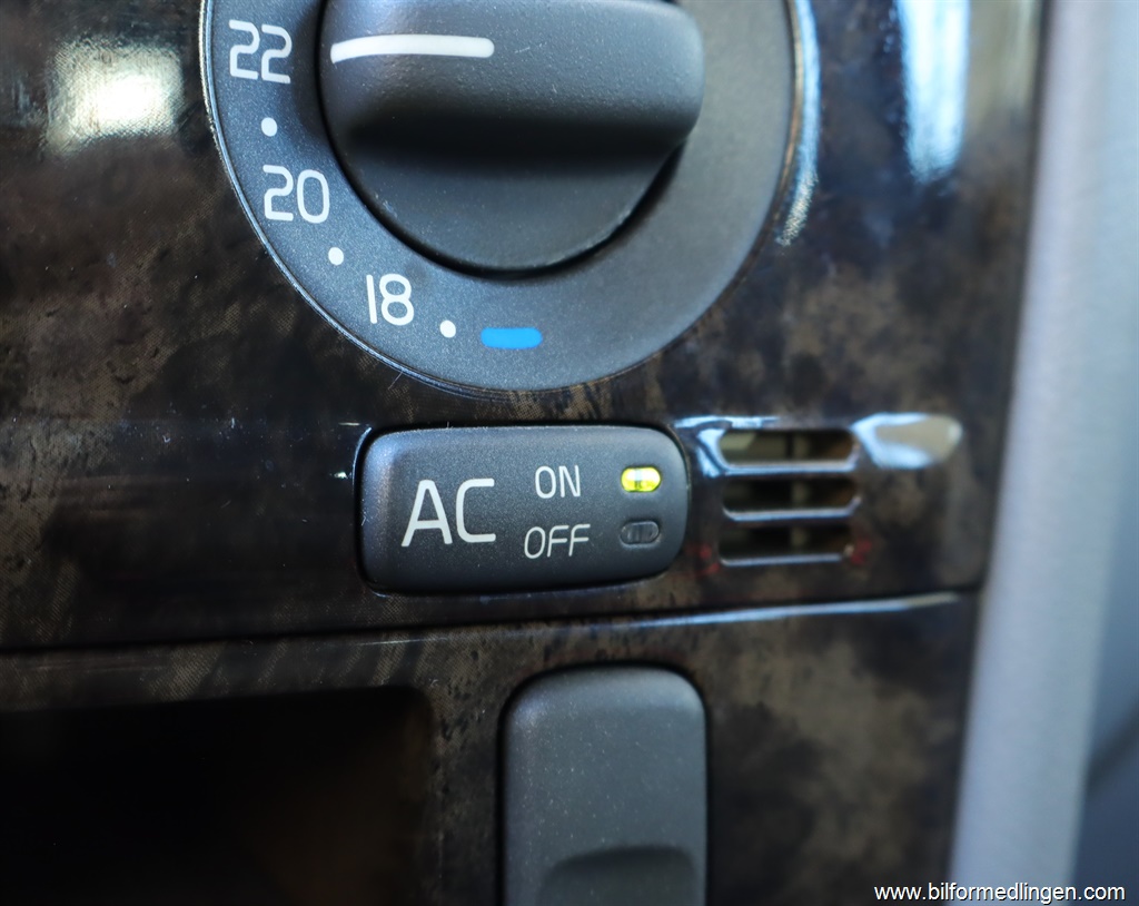 Bild 10 på Volvo V40