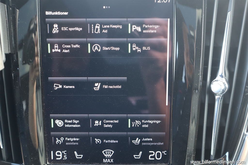 Bild 15 på Volvo V90