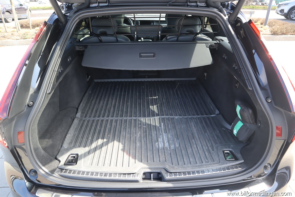 Bild 16 på Volvo V90