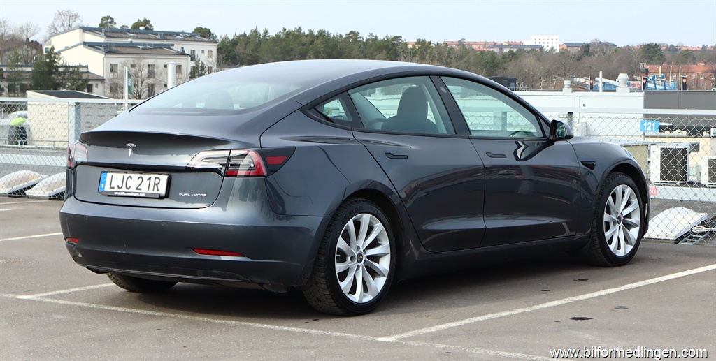Bild 15 på Tesla Model 3