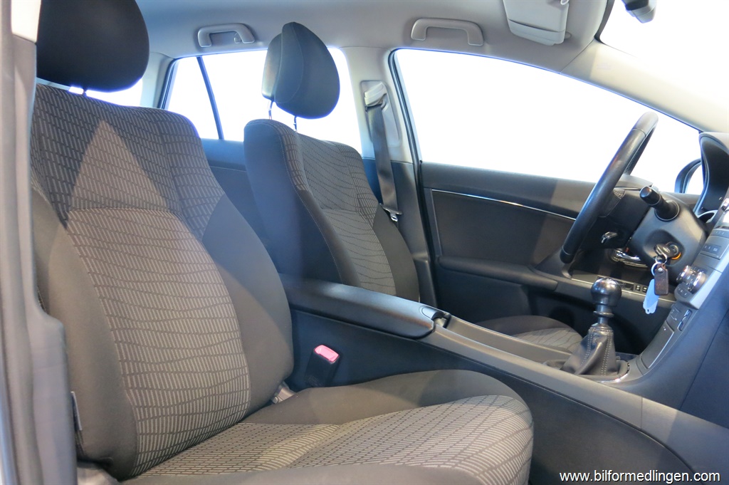 Bild 8 på Toyota Avensis