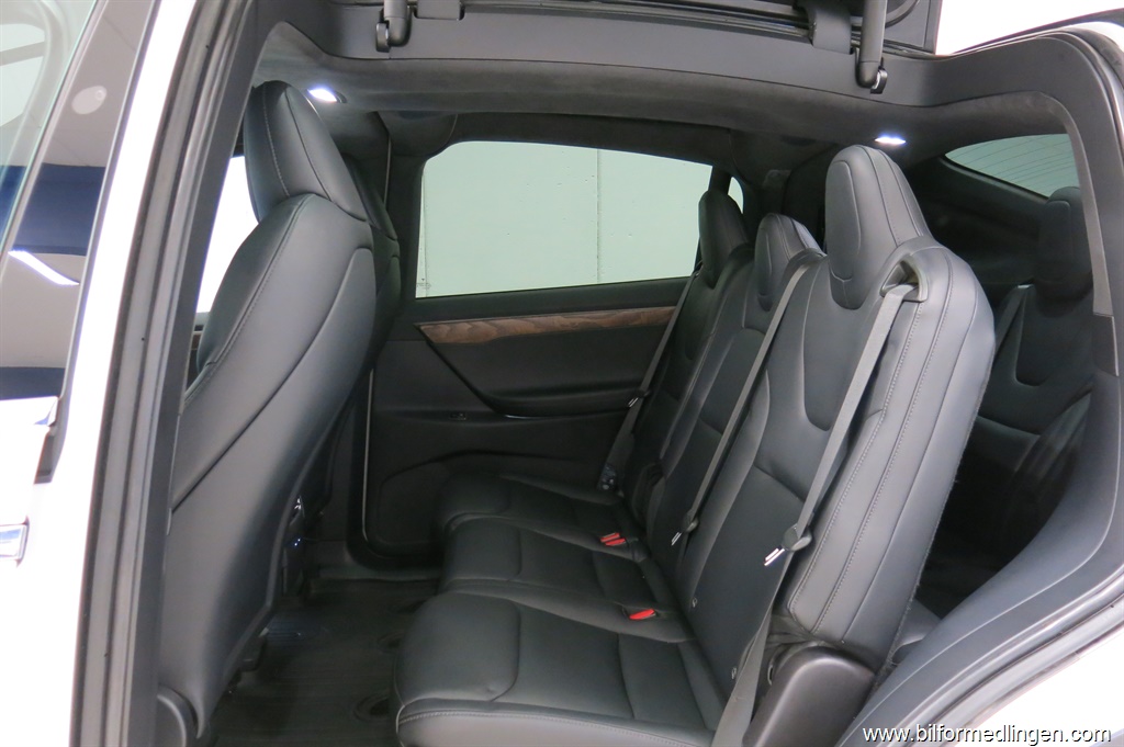 Bild 6 på Tesla Model X