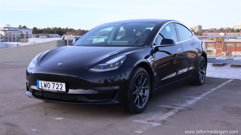 Bild 1 på Tesla Model 3