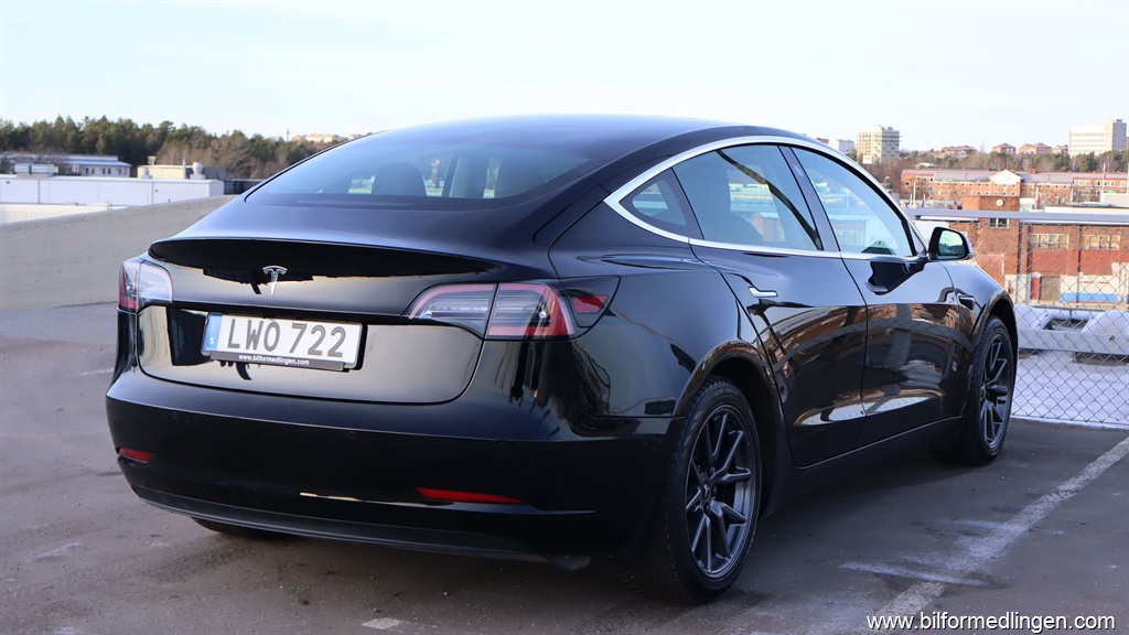 Bild 4 på Tesla Model 3