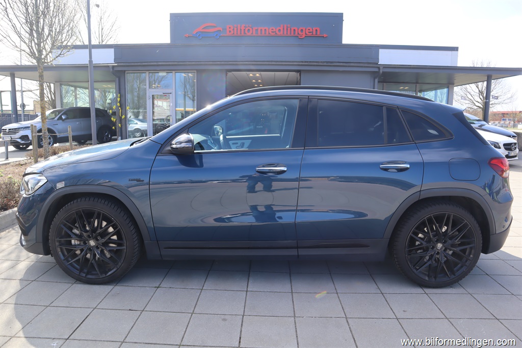 Bild 1 på Mercedes-Benz GLA)
