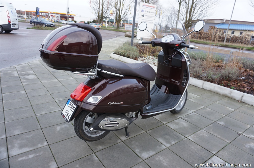 Bild 2 på Vespa GTs 300