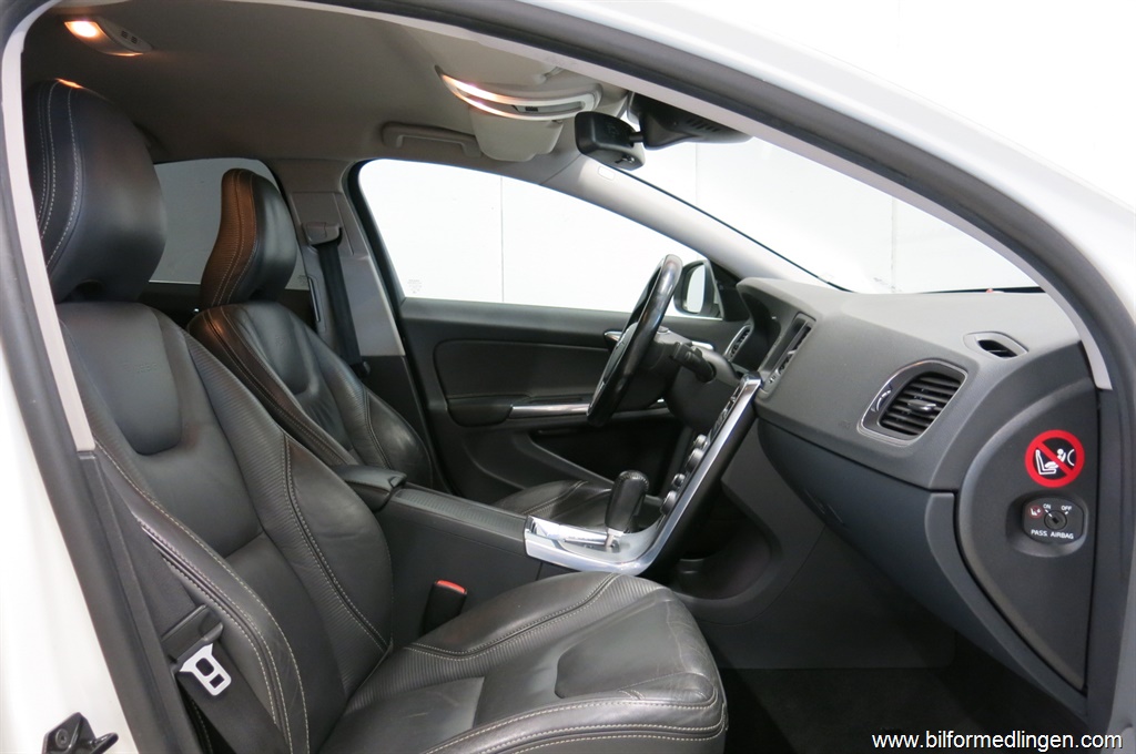 Bild 9 på Volvo S60