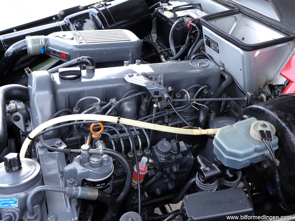Bild 7 på Mercedes-Benz 300 GD
