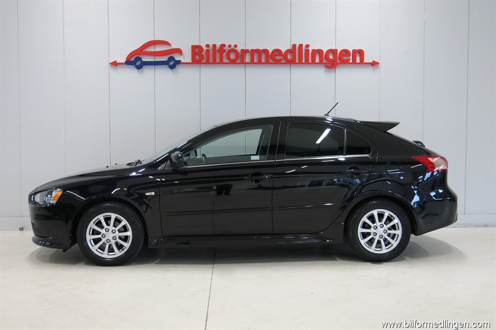 Bild 1 på Mitsubishi Lancer)