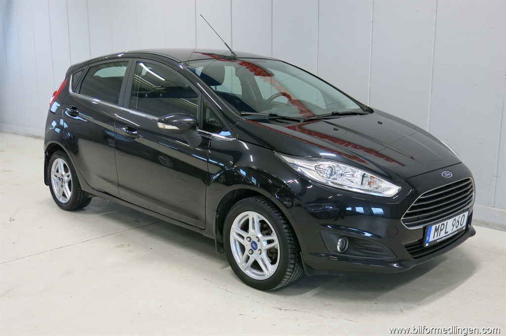 Bild 3 på Ford Fiesta 1.0T EcoBoost 100hk Titanium Svensksåld Bild 3 på Ford Fiesta