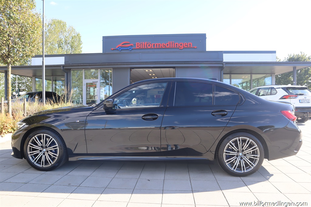 Bild 1 på BMW 330)
