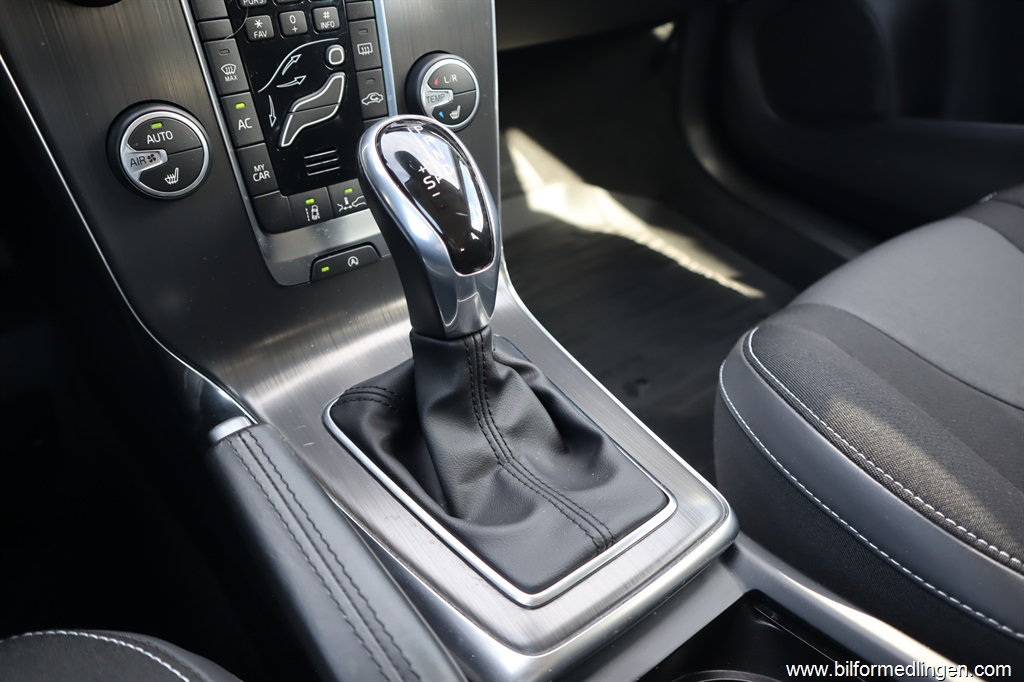 Bild 14 på Volvo V40