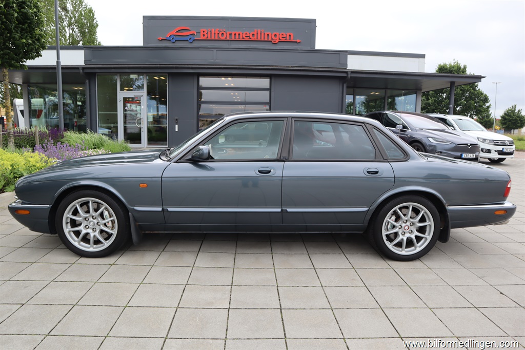 Bild 1 på Jaguar XJ)