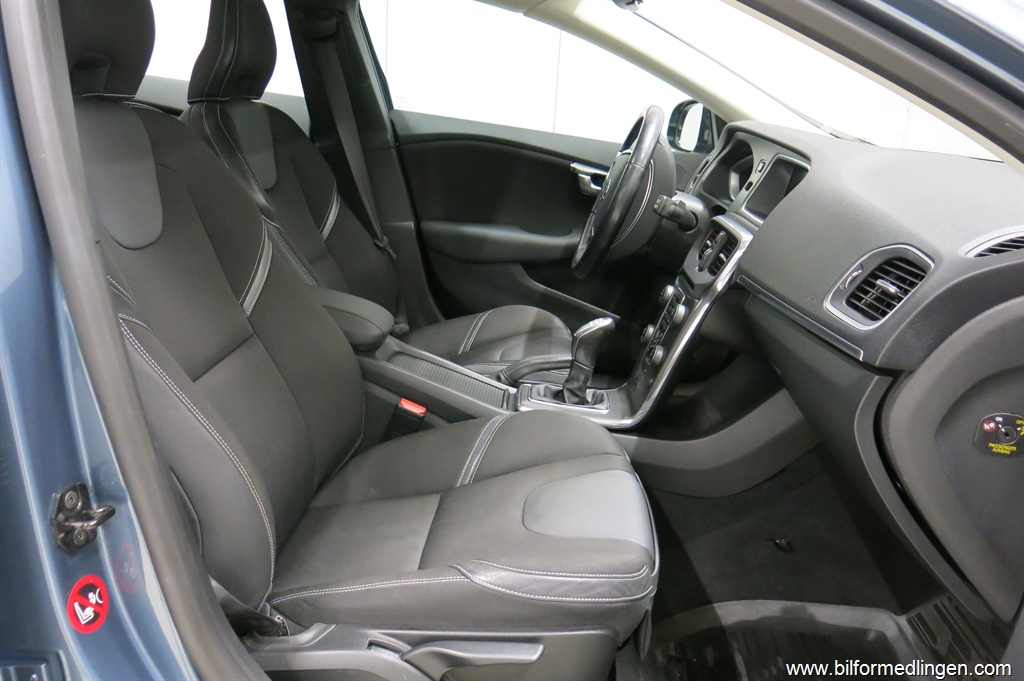 Bild 11 på Volvo V40