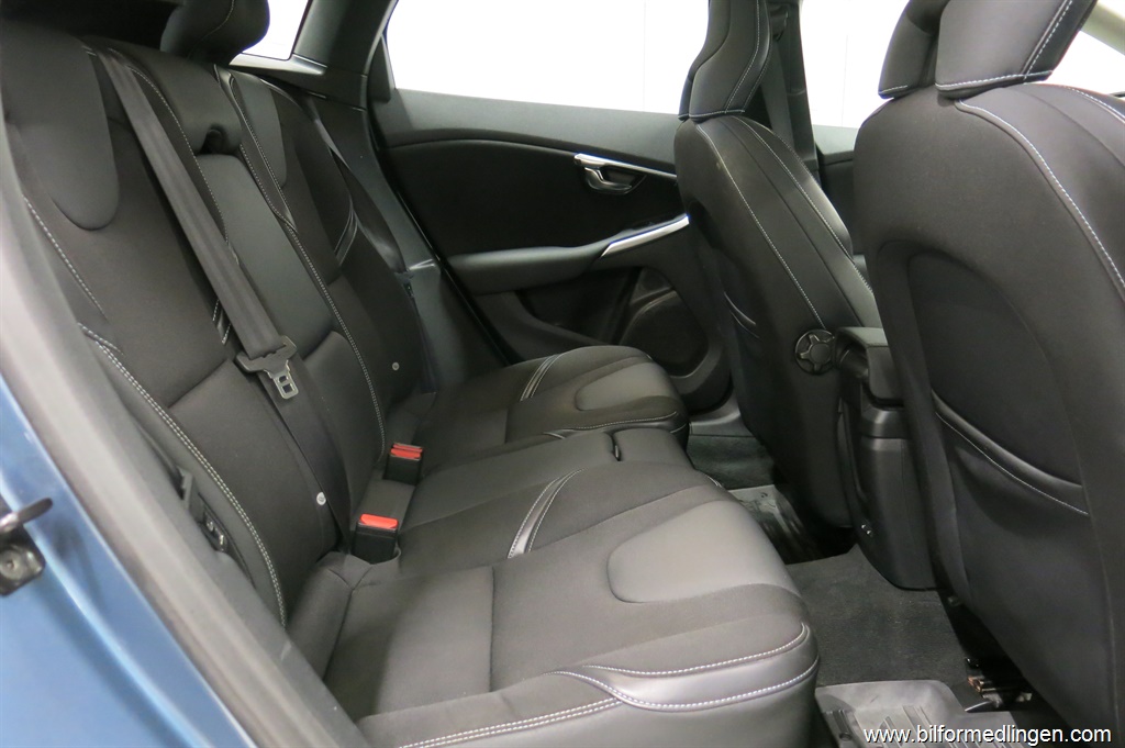Bild 12 på Volvo V40