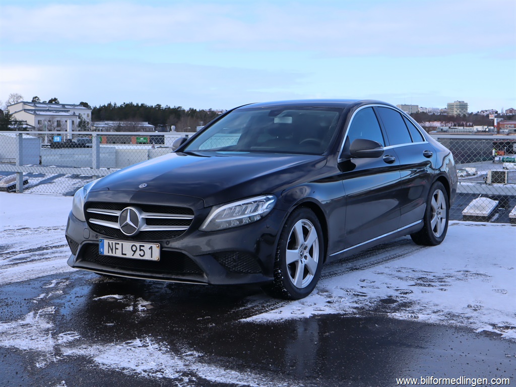 Bild 1 på Mercedes-Benz C)