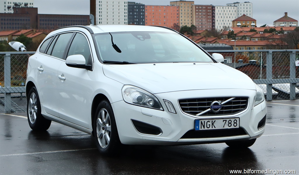 Bild 1 på Volvo V60)