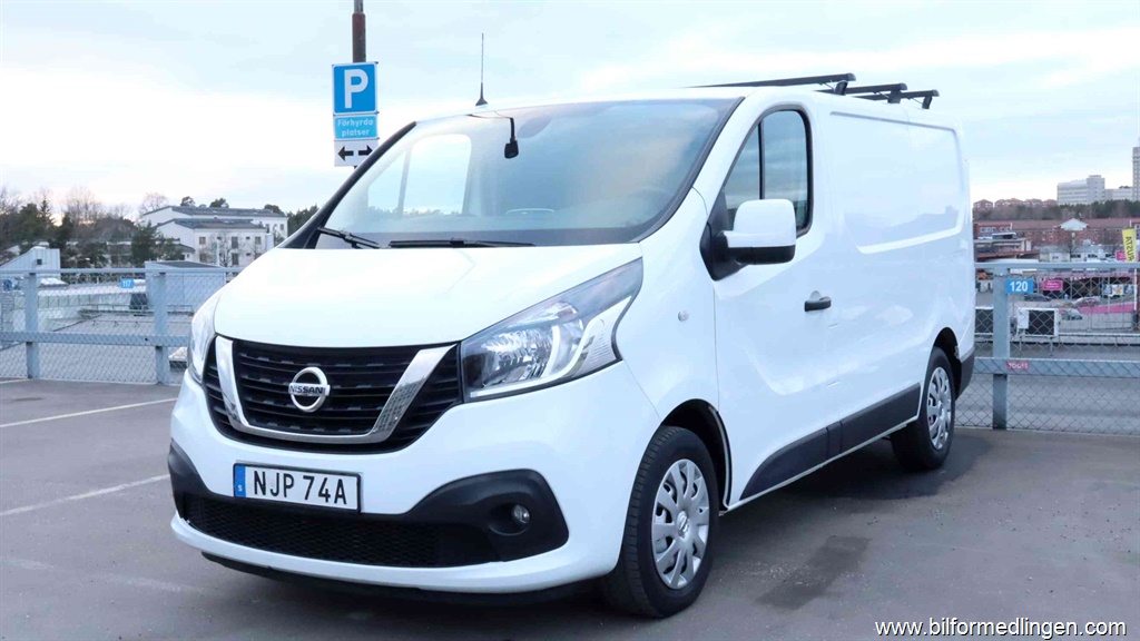 Bild 1 på Nissan NV300)