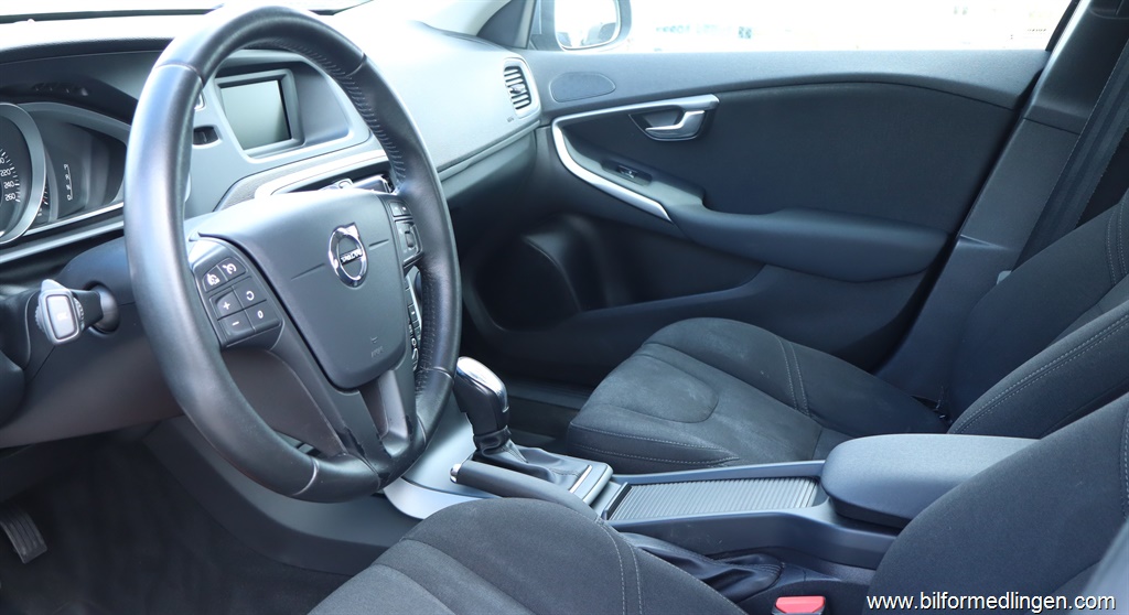 Bild 8 på Volvo V40