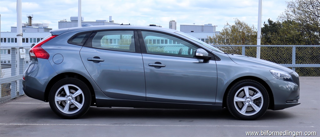 Bild 18 på Volvo V40
