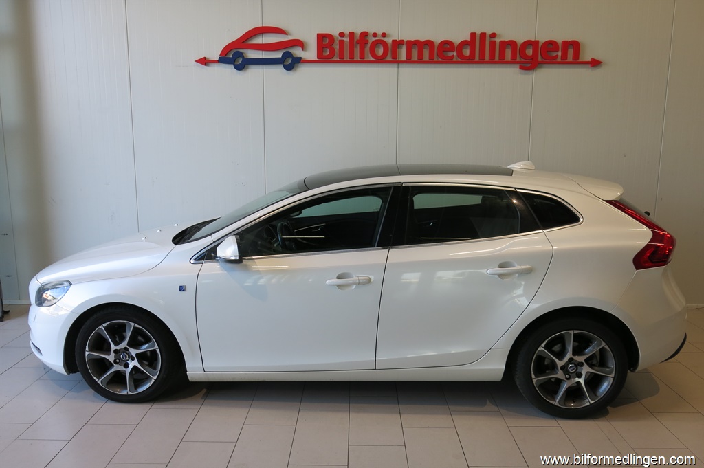 Bild 1 på Volvo V40)