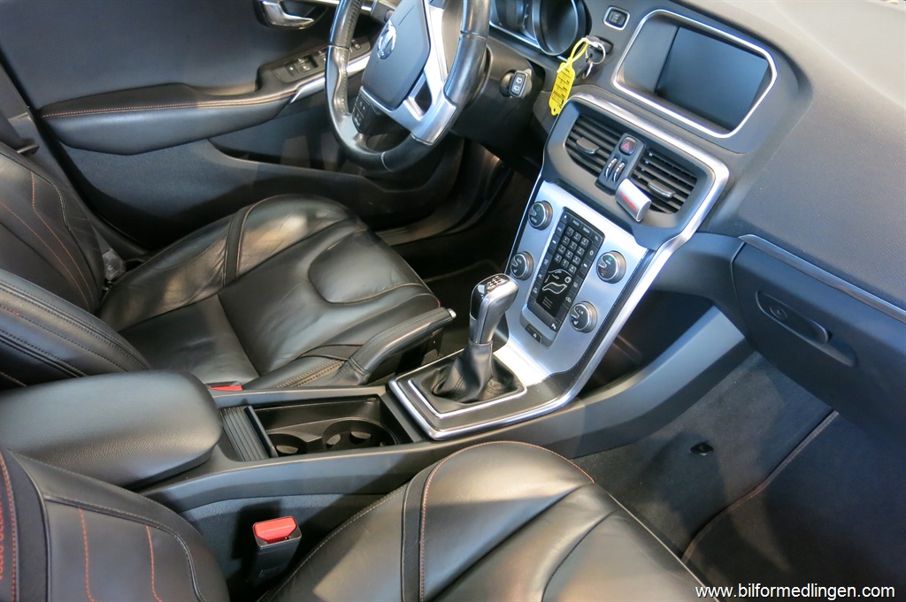 Bild 7 på Volvo V40