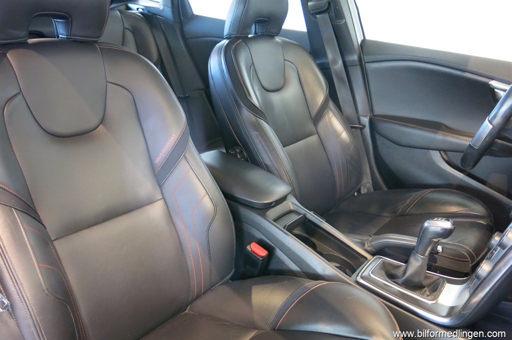 Bild 8 på Volvo V40