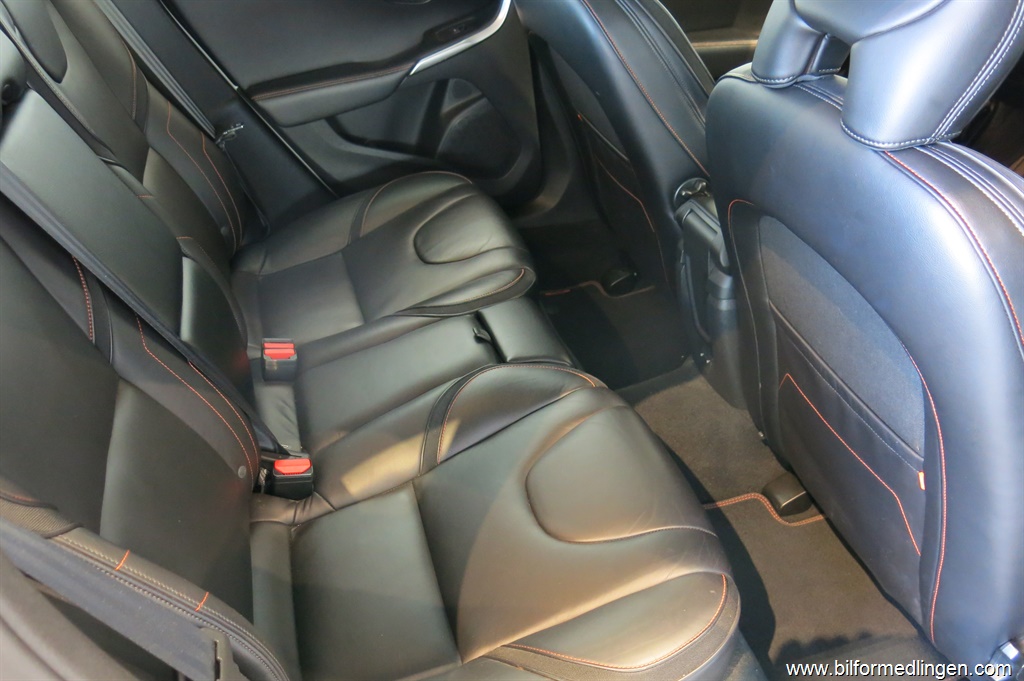 Bild 9 på Volvo V40