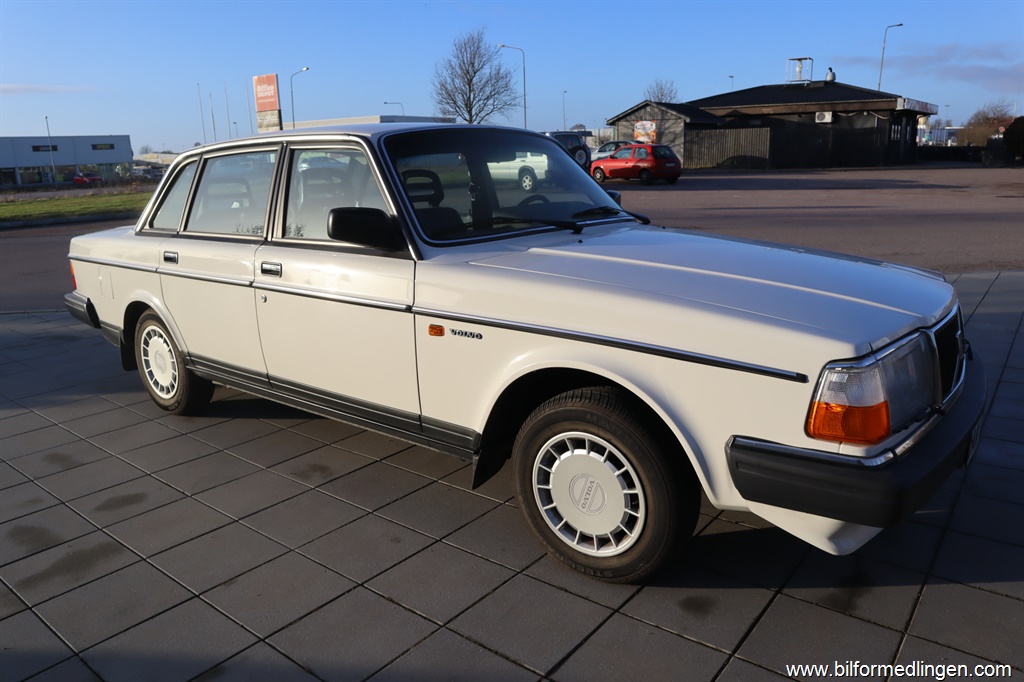 Bild 8 på Volvo 244