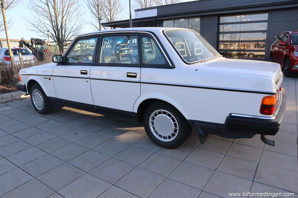 Bild 9 på Volvo 244