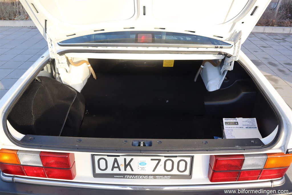 Bild 11 på Volvo 244