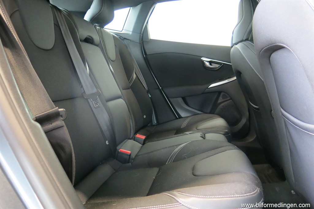 Bild 9 på Volvo V40