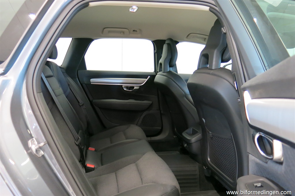 Bild 8 på Volvo V90