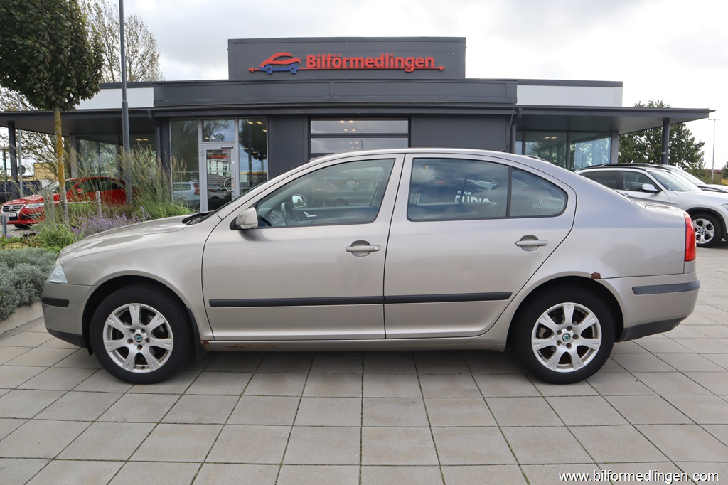 Bild 1 på Skoda Octavia)