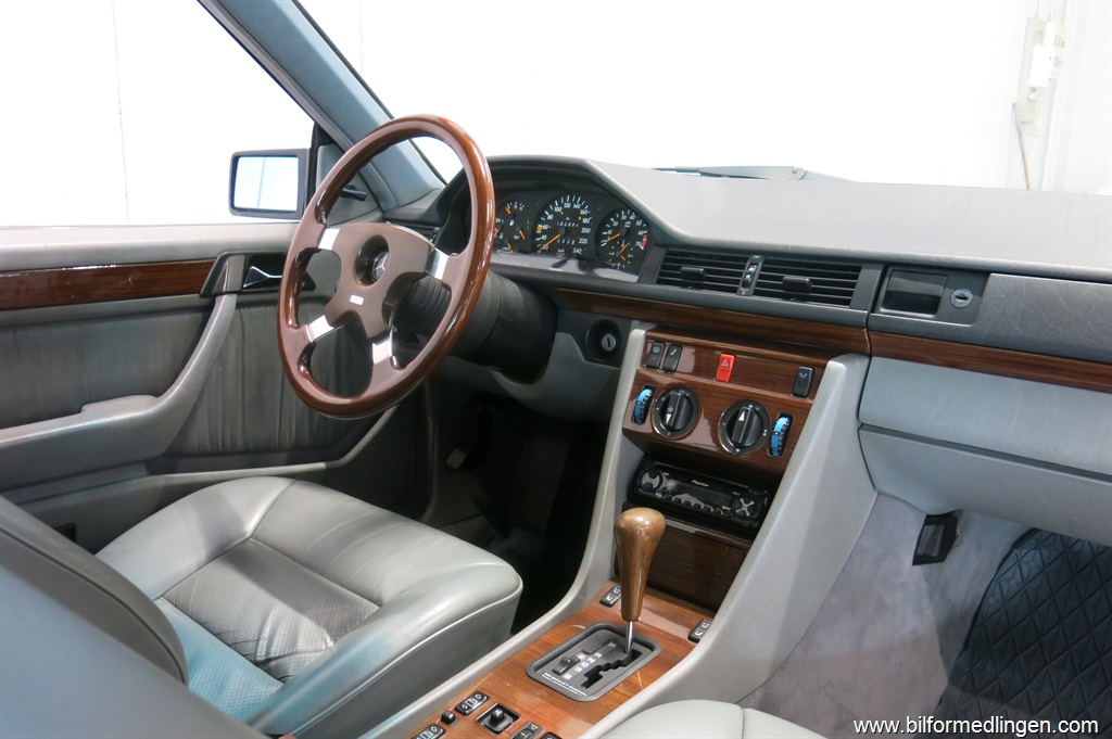 Bild 14 på Mercedes-Benz CE