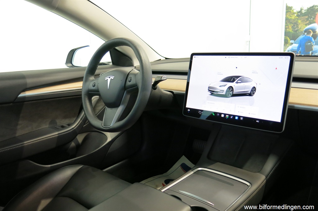 Bild 9 på Tesla Model 3