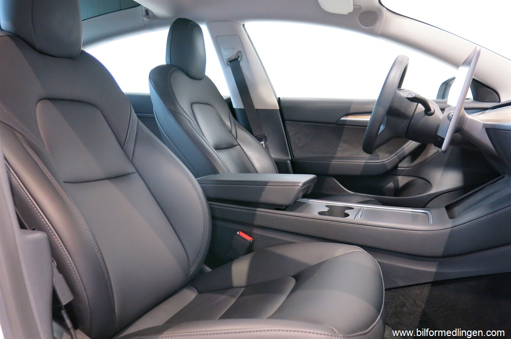 Bild 10 på Tesla Model 3
