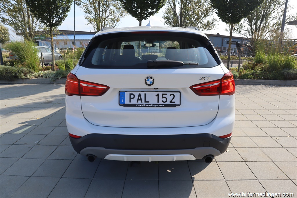 Bild 7 på BMW X1