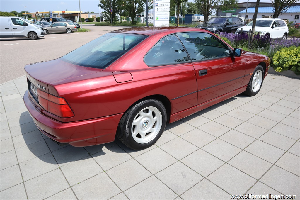 Bild 16 på BMW 850 IA  299hk V12 Aut Fint skick Taklucka skinn Bild 16 på BMW 850
